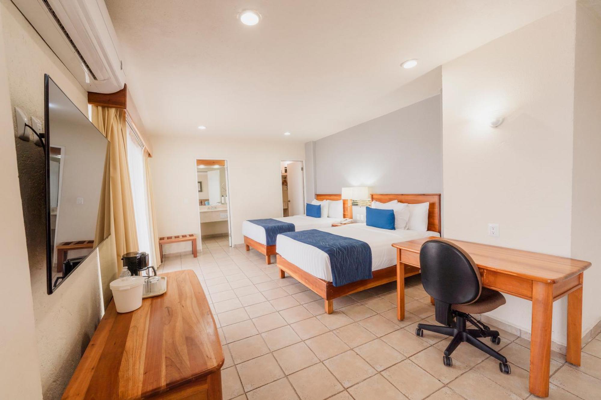 Comfort Inn Tampico Eksteriør billede