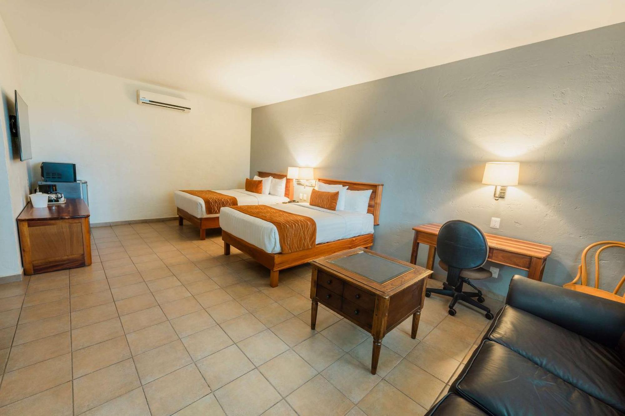 Comfort Inn Tampico Eksteriør billede