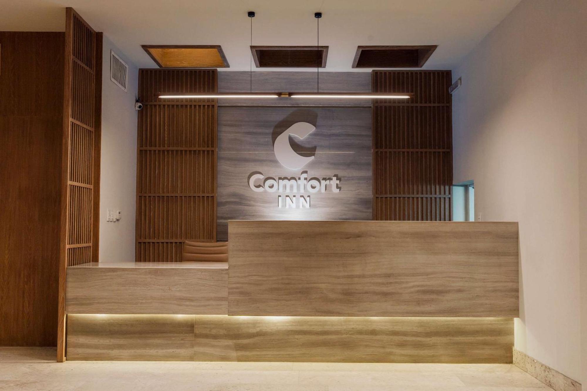 Comfort Inn Tampico Eksteriør billede